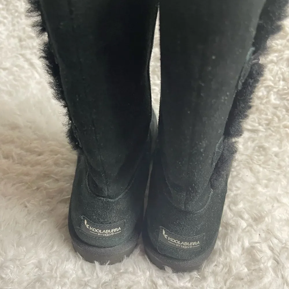 Koolaburra By UGG  Kinslei Black suede mid calf boots  buttons accents size 8